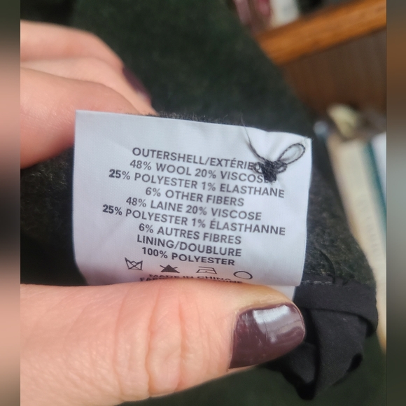 Hi-Rise Pleated Wide Leg Pants - Picture 6 of 7